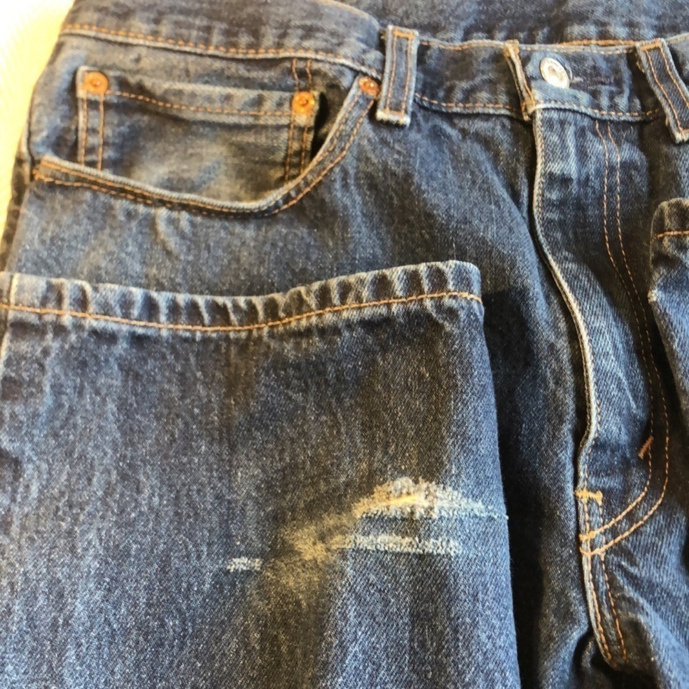 LEVI’s 550 34 X 32 Relaxed Fit Used - Picture 10 of 16